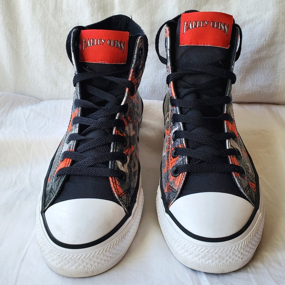 Converse All Star X DC Comics Harley Quinn Unisex Sneakers Size Mens 9/Womens 11 - Picture 2 of 9